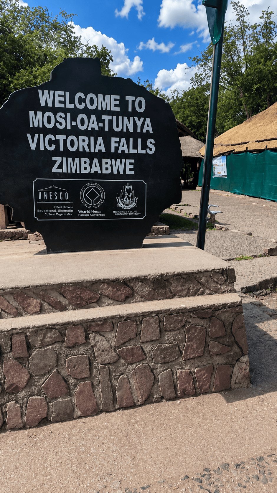 Welcome to Mosi-oa-Tunya Victoria Falls Zimbabwe signage